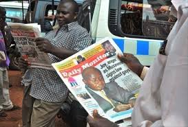 El presidente de Uganda pide a los votantes que le vuelvan a reelegir