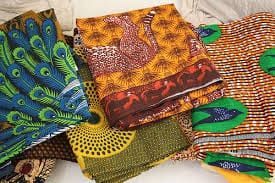 La clásica capulana inspira una nueva marca de ropa como proyecto social en Mozambique