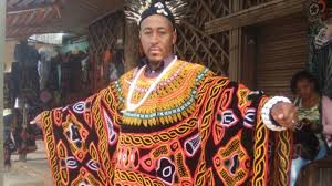 La tradicional vestimenta de Camerún