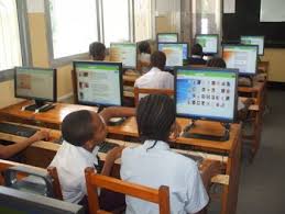 Tanzania echa a los profesores extranjeros