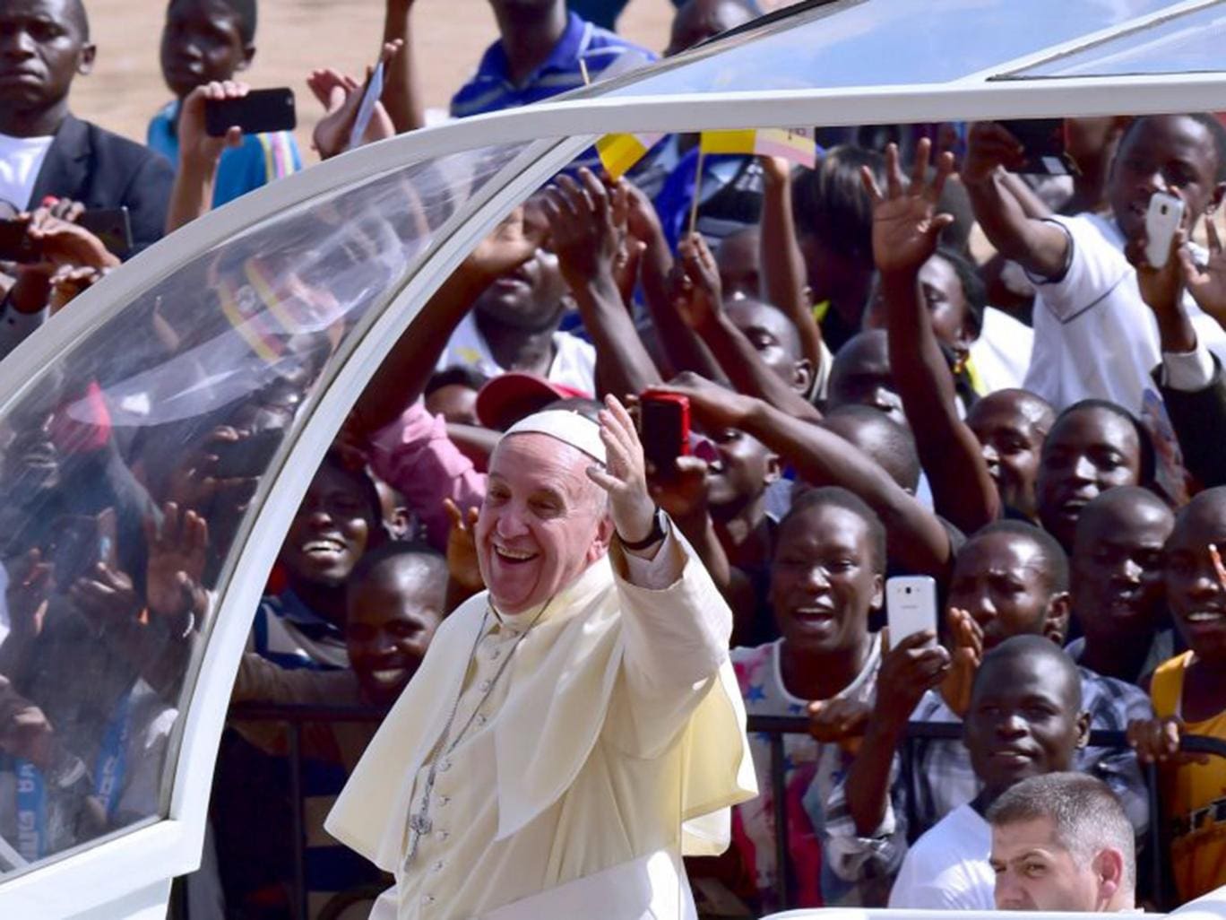 Seis meses después de su visita, los gestos de Francisco en Centroáfrica han dejado huella,  por José Carlos Rodríguez Soto