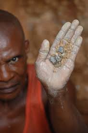 Las ONGDs católicas de España contra la importación de minerales “manchados de sangre”