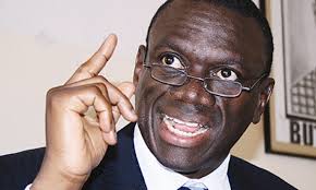 Los miembros de la oposición Ugandesa visitan  a Besigye en prisión