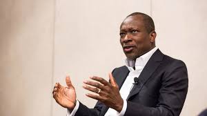 Los primeros 100 días de gobierno del presidente Patrice Talon comentados por la prensa de Benín