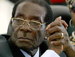 Los veteranos denuncian la actitud dictatorial del presidente Mugabe en Zimbabue