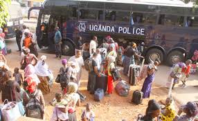 El gobierno de Uganda trabaja con urgencia para enviar alimentos a los ugandeses hambrientos atrapados en Sudán del Sur