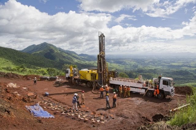 La congelación del proyecto de las minas de Simandou en Guinea por Rio Tinto es inaceptable