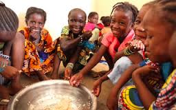 La ONU revela por qué el proyecto de comidas escolares en Malí debe continuar
