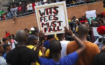 Zuma  nombra  un  equipo  ministerial para resolver la  crisis en las  universidades de Sudáfrica