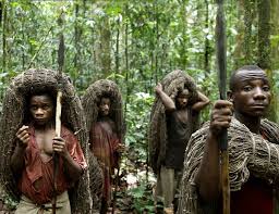 Un impuesto ilegal sobre las orugas ha causado la muerte a 20 personas en la RD Congo