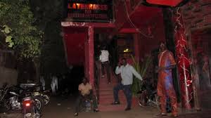 La prostitución, el verdadero negocio de los bares-restaurantes de muchas ciudades de Malí