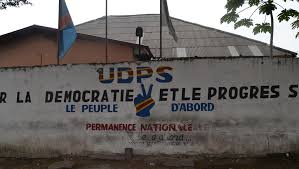 La oposición se abre a la mediación de los obispos y realiza concesiones importantes a la mayoría  en RD Congo