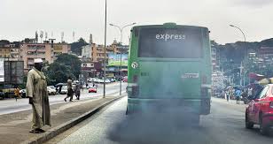 En África, la contaminación del aire mata, pero nadie lo quiere ver