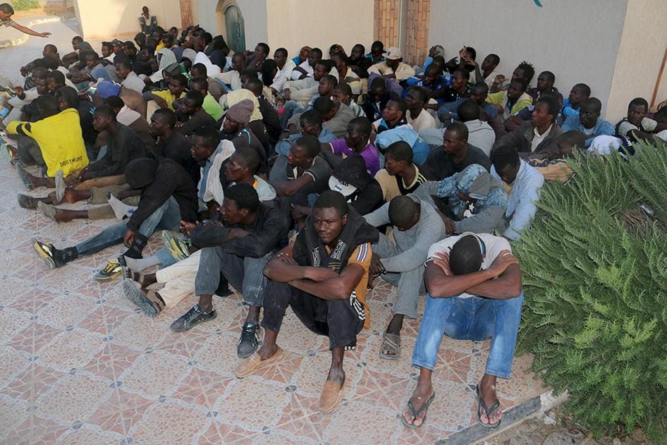 Más  de  100  emigrantes   guineanos  expulsados   de Argelia  llegan   a la  ciudad de Siguiri