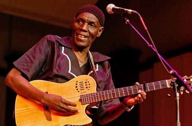 Las hijas de Oliver «Tuku» Ntukudzi organizan un ciclo de conciertos en homenaje a su padre