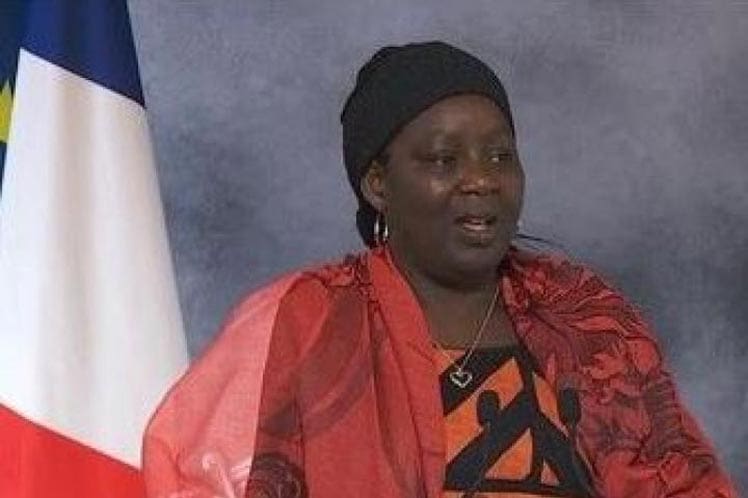 La  camerunesa  Aissa Doumara Ngatansou premio Simone Veil