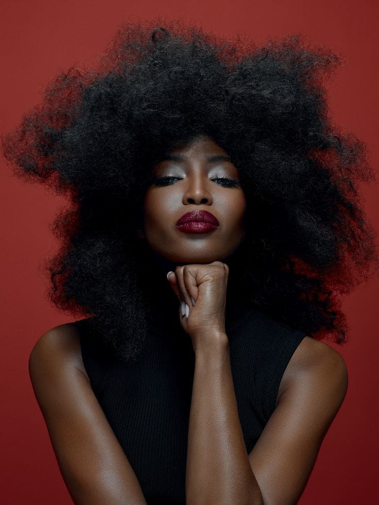 Visita sorpresa de Naomi Campbell en Elsies River
