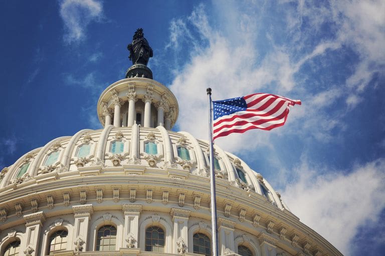 Ihan Omar, Alexandria Ocasio-Cortez y el silenciamiento de las mujeres de color en el Congreso de los Estados Unidos (parte 4/4)