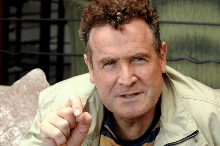 Muere Johnny Clegg, leyenda de la música sudafricana
