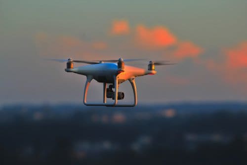 Investigadores combaten la malaria en Zanzíbar mediante drones