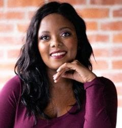 Serie Grandes Mujeres Africanas: Vuvu Mpofu y la ópera