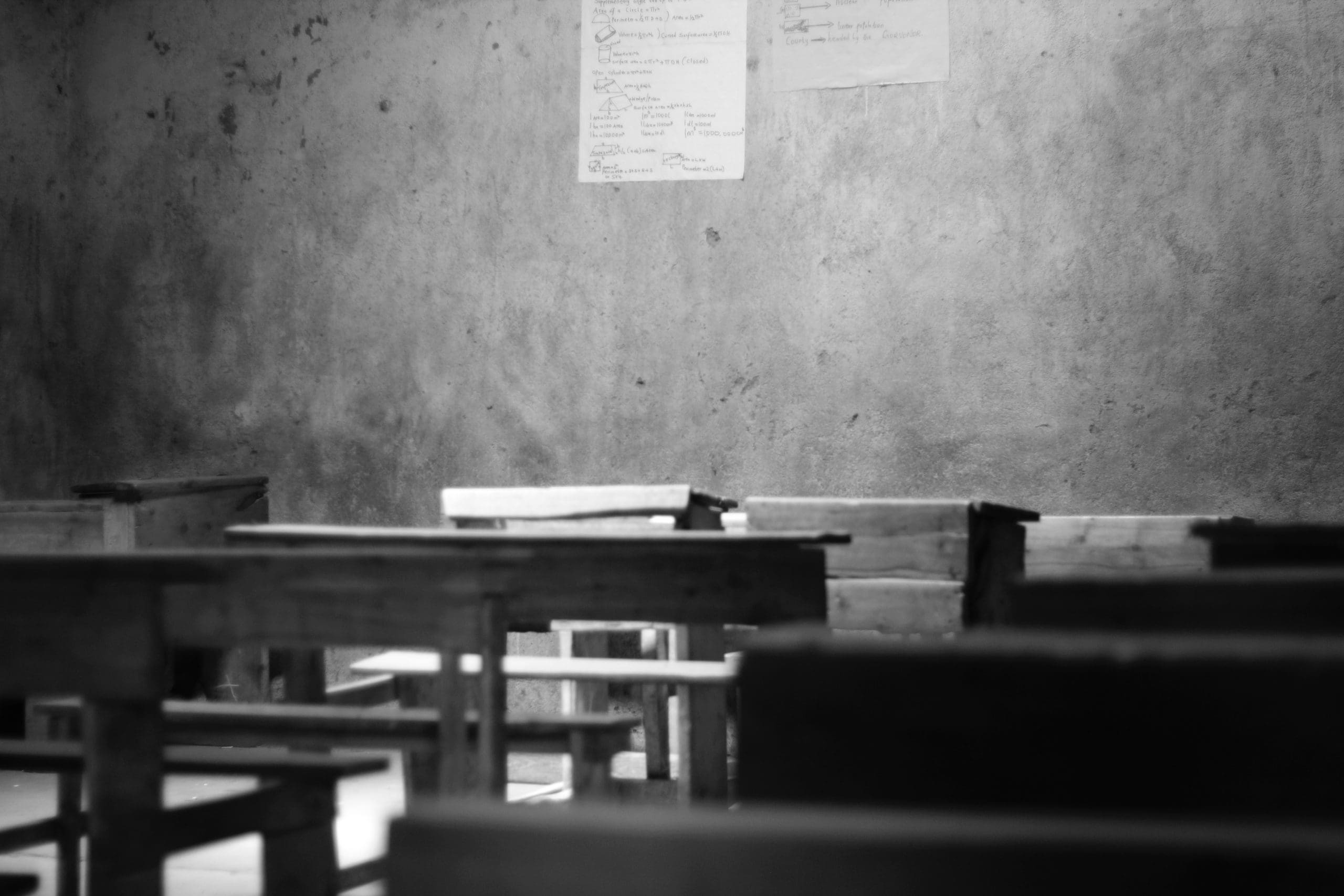 Profesores de colegios privados en Kenia son golpeados por la pandemia