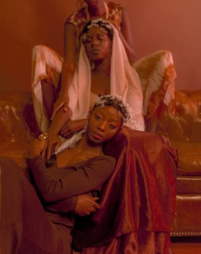 Afrogile de Bamby Diagne, una oda a la belleza del cabello africano