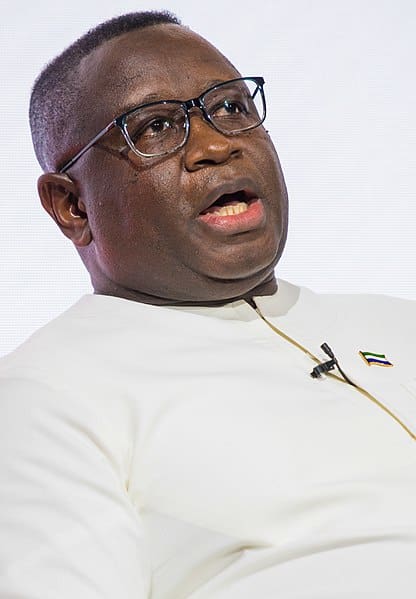 El Presidente de Sierra Leona defiende su visita a Guinea