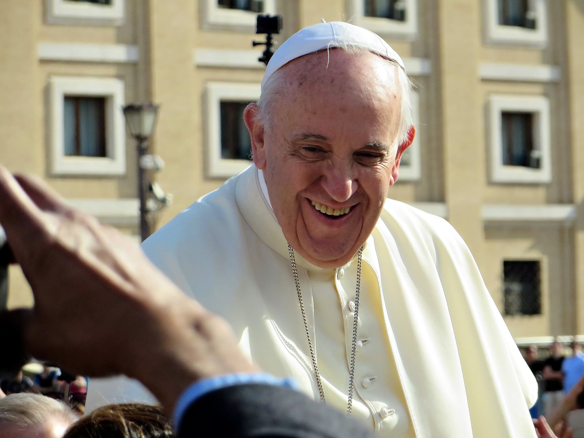 pope-francis-gb86a4e7c6_1920.jpg