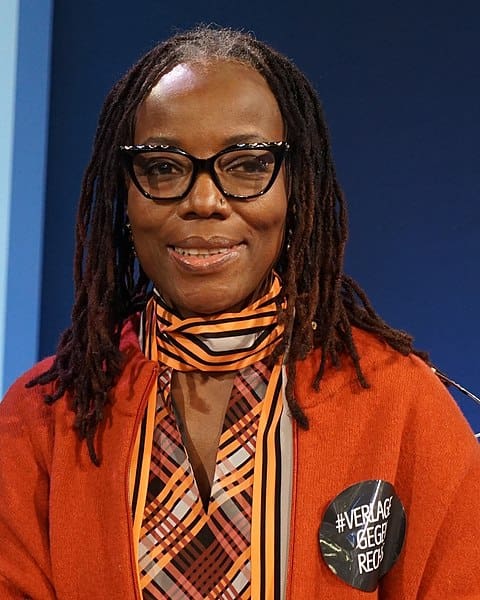tsitsi_dangarembga.jpg